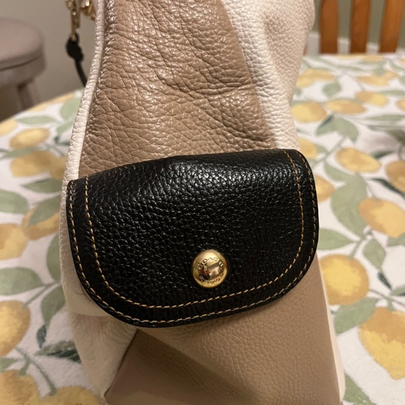 Coach Shoulder Bag - Picture 3 of 4